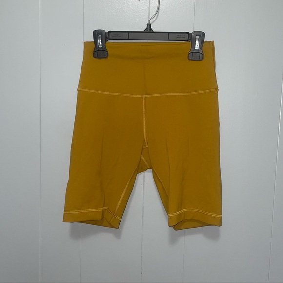 Lululemon Wunder Train High Rise Shorts 8" Gold Spice Size 6 - Picture 4 of 9